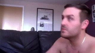 Straight Male Suck & gibt Bi Buddy eine Gesichtsbehandlung