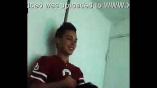 Amigo Hetero Le Da De Probar Verga A Amigo Faggot