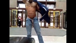 Lawrence Chikezie Gets Caught in Public..!