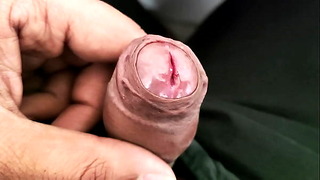 Teen Dude Play With His Cock