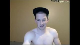 Pretty Fag, der leger med sin pik på sit webcam