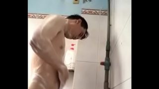 Homosexual Việt Nam Mông To Tắm Vòi Sen