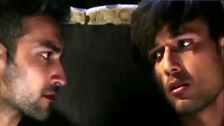 Горячий гей-поцелуй в индийском веб-сериале Gaylavida.com