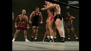 Naken Combat Naken Gay Wrestling på Titanmen.com