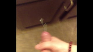 Amateur Cumming Hard