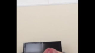 Amateur Huge Cumshot