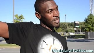 Amateur Sucks Black Cock