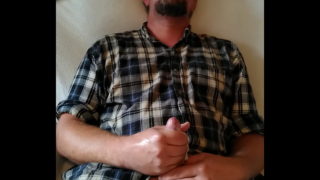 Bear Moaning Loud While It Masturbates
