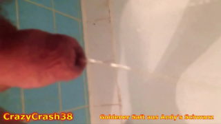 Crazycrash38’S Pee In The Shower – Piss Mix