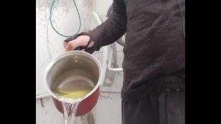 Dropping A Bucket With Piss / Homemade Golden Shower