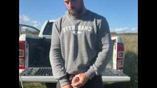 Fat Dick Shoots Massive Stream Of Piss