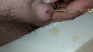 Golden Pissing