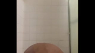 Handstand Piss
