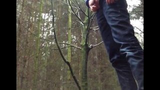 I’m Peeing In Public – 2