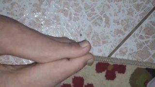 I Want To Piss Right On My Feets I Want So Much More