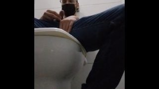 Its So Awesome To Pee In The Floor, Pee Fetish