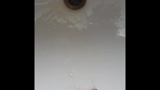 Morning Piss In The Sink!!