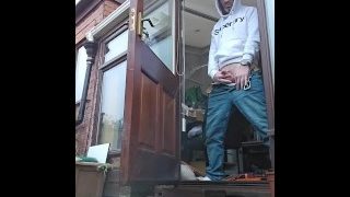Outdoor Piss