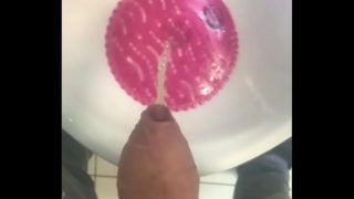Piss Public Wc