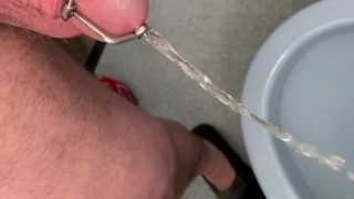 Pissing Through A Urethra Plug – Stimulate The Flow Through Penis