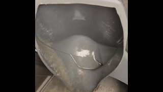 Porto Pee At Work