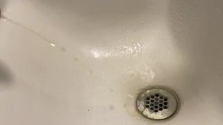 Slow Mo Pissing In The Sink