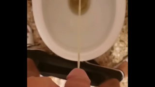 Spanish Guy Pissing