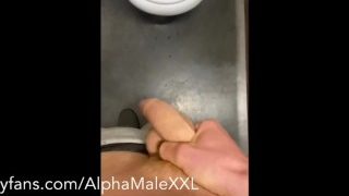 Straight Guy Pissing With Talking