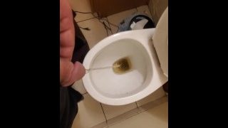 Strong Flow Pissing For Over A Minute At My Friends House. ;