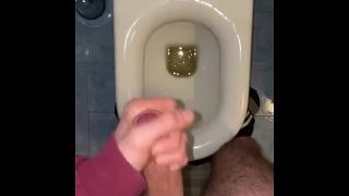 Twink Pissing On His Hands