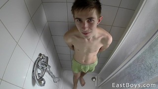 Straight Boy – Handjob Casting