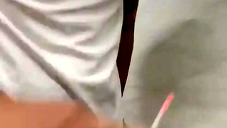 Gay viet nam suc in toilet 2
