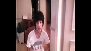 Thai Boy Jacking and Strip to a Playmate