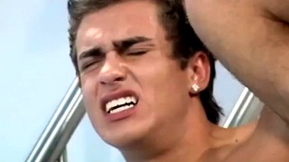 Muscle Guys Bareback Fuck